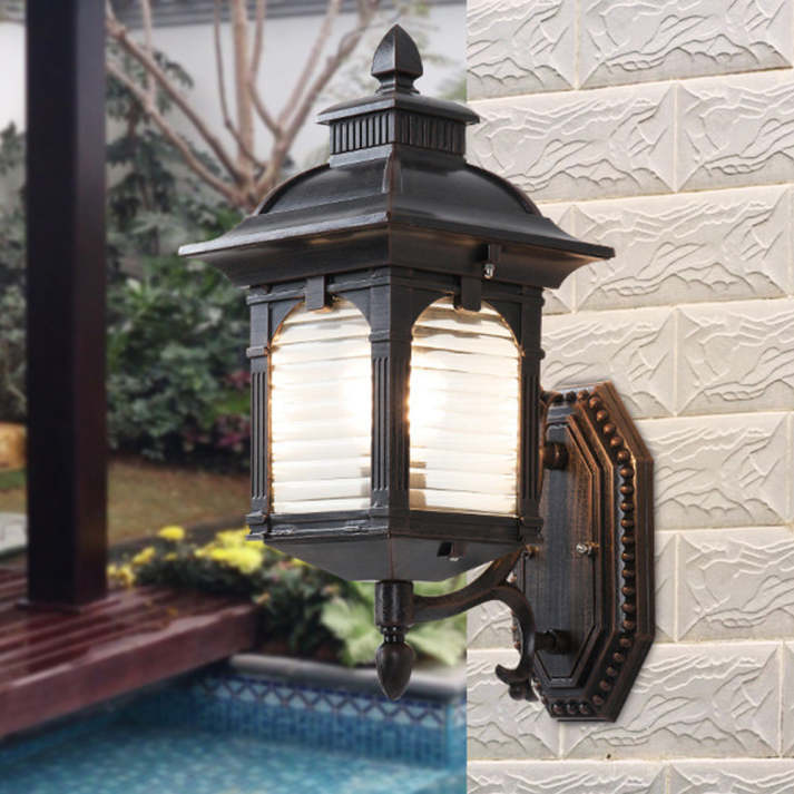 Classic Black Outdoor Wall Lantern with Antique Glass