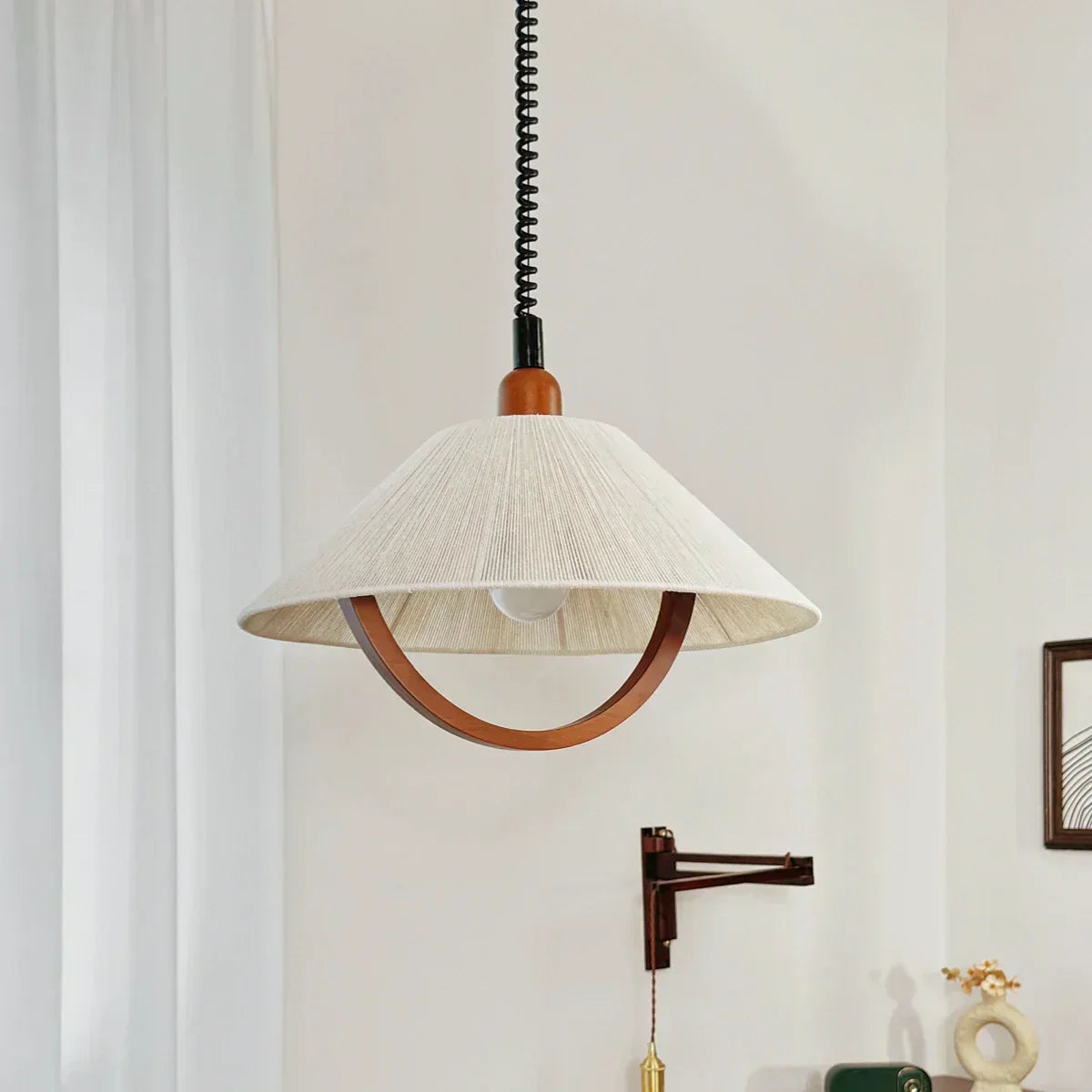 Adjustable Vintage Ceiling Lamp – Natural Charm & Modern Style